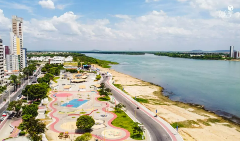 ANUNCIE OUTDOOR EM PETROLINA